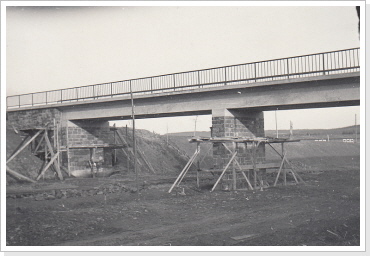 Feldwegüberführung bei Schilbach in Bau März 1936